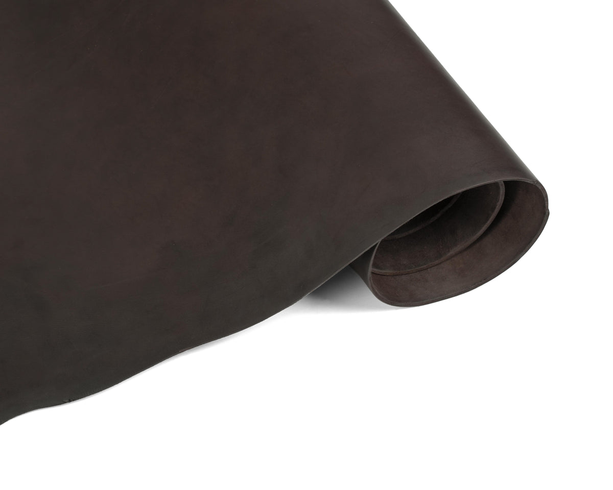 Close up of Rolled ChahinLeather Havana Brown Bridle